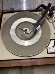 Vintage KLH Model Twenty Stereophonic Music System Turntable & Amplifier