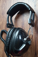 Vintage CALRAD Over Ear Black Stereo Mono Headphones Dual Controls Model 15-135A