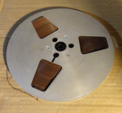 Metal 7″ Reel To Reel Recording Tape 1/4“ TAKE UP REEL w/ Music Unbranded