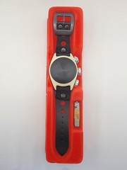 Vintage 1976 Young World Wrist Radio AM FM Model 91-225 w/ Box – Untested – Rare