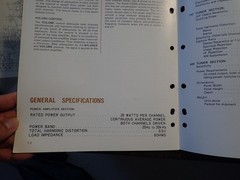 Vintage Marantz Model 2220B Stereo Receiver with Owner’s Manual in Exc Condition