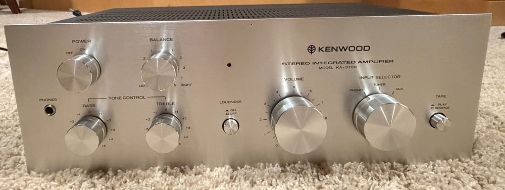 Vintage Kenwood KA-3700 Stereo Integrated Amplifier Tested Works Great Clean