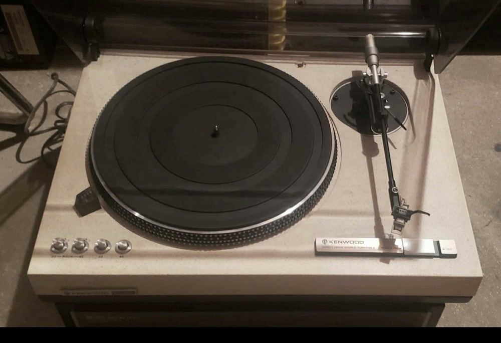 Kenwood KD-500 Direct Drive Turntable + ADC LMF-2 Tonearm Micro Acoustics 2002e