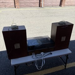 1970s Panasonic SE-2680 AM/FM Radio 8-Track Turntable Stereo System W/Speakers