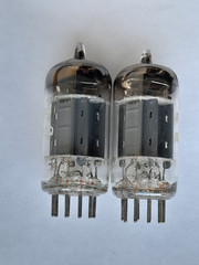 2x 12AU7 SQ ( ECC82 / E82CC / 12AU7WA ) tubes PHILIPS K63 – D foil – NOS – 1958