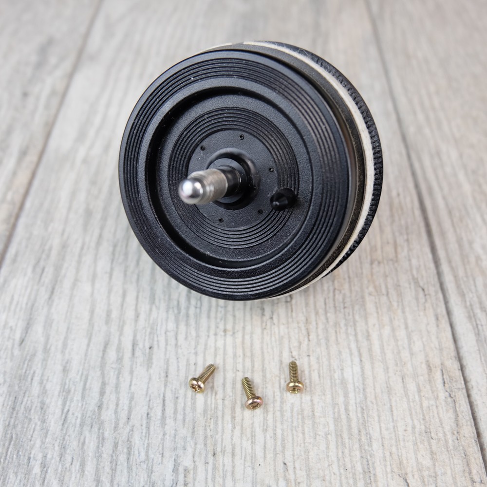 Fostex R8 Reel to Reel – Spindle Table Mount Assembly – Genuine Part