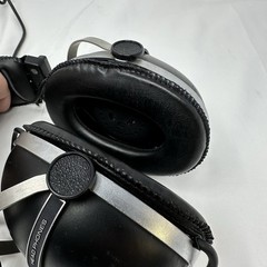 Vintage Pioneer SE-305 Stereo Headphone a 1970’s Wired