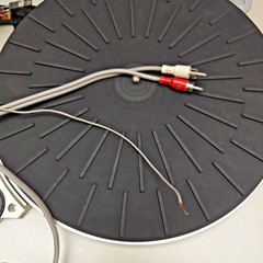 Vintage AKAI Belt Drive Turntable AP-B20 w/Auto Return