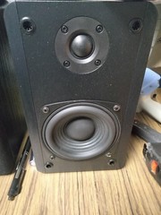 Brand New SINGING WOOD T25 Passive 2 Way Bookshelf Speakers 60 Watts (30W x 2)