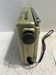 – New Bell Howell FM/MW/SW 9 Band World Receiver Portable Radio