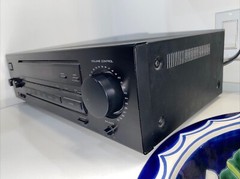 Kenwood KR-A4040 2 Channel Stereo Receiver No Remote tested works.