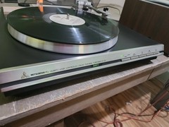 Rare Mitsubishi LT-22 Linear Turntable, Fully Automatic, Tested Working