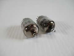 Pair GE JAN 5670W Vacuum Tubes Black Plate Foil Getter TV-7 Tested Strong
