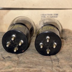 Matched Pair Western Electric JAN 101D Mil Spec Tubes Same Date Code NEW IN BOX