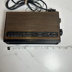 Vintage VITATONE Digital AM/FM Electronic Clock Radio Model 221 Made Hong Kong