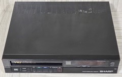 Sharp VC-785U VHS VCR Player HQ Plus Double Comb Filter Japan 1986 – TESTED –