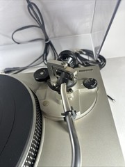 Technics SL-5300 Turntable Quartz Direct Drive Tested Working Read Description