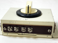 Vintage Argonne Analog Speaker / Amplifier Selector Spade Connectors Ham Radio