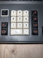 Vintage Crown Radio Japan Desktop Electronic Calculator CL-80K Rare Nice Works