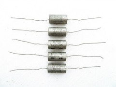 5x 1.0uF 200V AEROVOX P123Z NG / N2 PIO CAPACITOR – Hermetically Glass Sealed