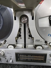 Akai GX-77 Stereo Reel to Reel Tape Recorder, will need repairs