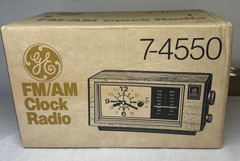 VTG GE GENERAL ELECTRIC AM/FM CLOCK RADIO MODEL 7-4550 NEW IN BOX RARE