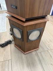 Akai Omnidirectional 6 Speaker System