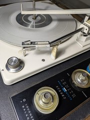(SOLD AS IS) Vintage Zenith Circle of Sound Record Player Turntable