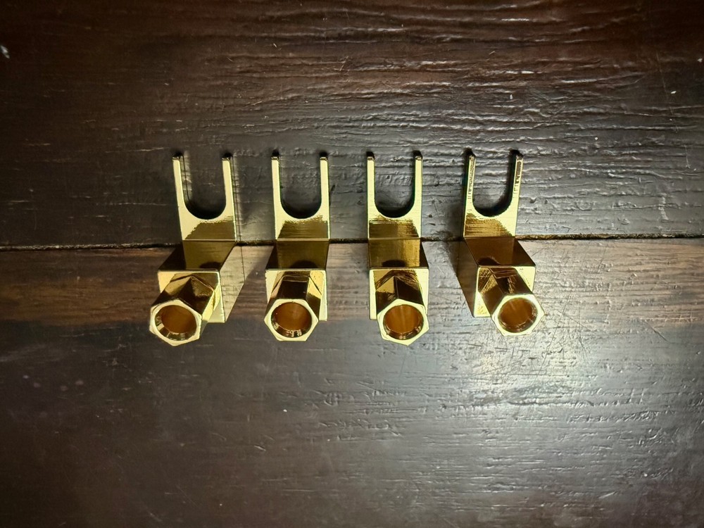 McINTOSH AMPLIFIER MARANTZ SPEAKER BANANA SPADE CONNECTOR PLUG JACK mc-275 240