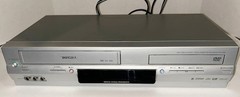 Toshiba SD-V394SU DVD/VHS Combo Deck No Remote. Nice W/ Minor Wear!