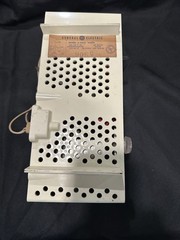 GE C-403C Vintage Tube Clock Radio White Mid-Century Estate