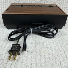 GE Vintage AM/FM Clock Radio Walnut Wood Grain Finish Red LED Model 7-4625C