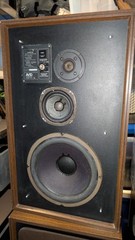 Avid 103 Vintage Speakers Nice Condition 3-Way