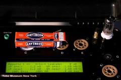 PERFECT 7025 (ECC83 sub) NOS RAYTHEON BLACK-PLATE TUBE USA. 1,600/1,600 D-GETTER