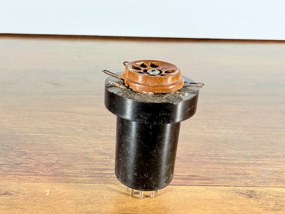 Vintage 7-Pin Miniature Tube Test Socket Adapter