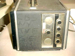 RETRO VINTAGE TV CBS TV MONITOR 8 INCH GE B+W EARLY 60s TRANSISTORIZED