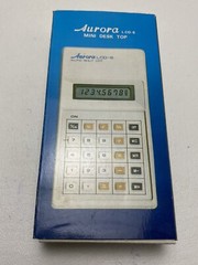 Vintage NIB Aurora LCD-6 Mini Desk Top Calculator Made Taiwan Collectable Works