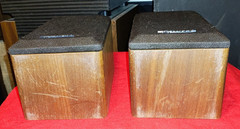 Pair Of Realistic Minimus -7W Speakers #40-2039A Walnut Veneer Tested Japan 40W.
