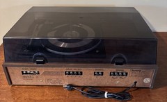 Panasonic SE-2600 Stereo Receiver And Built In Turntable VERY RARE- See Details