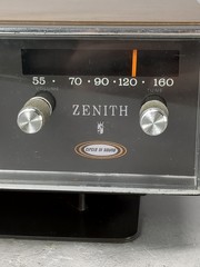 Vintage Zenith Circle of Sound AM Clock Radio B285W Dial-Lite Woodgrain Tested