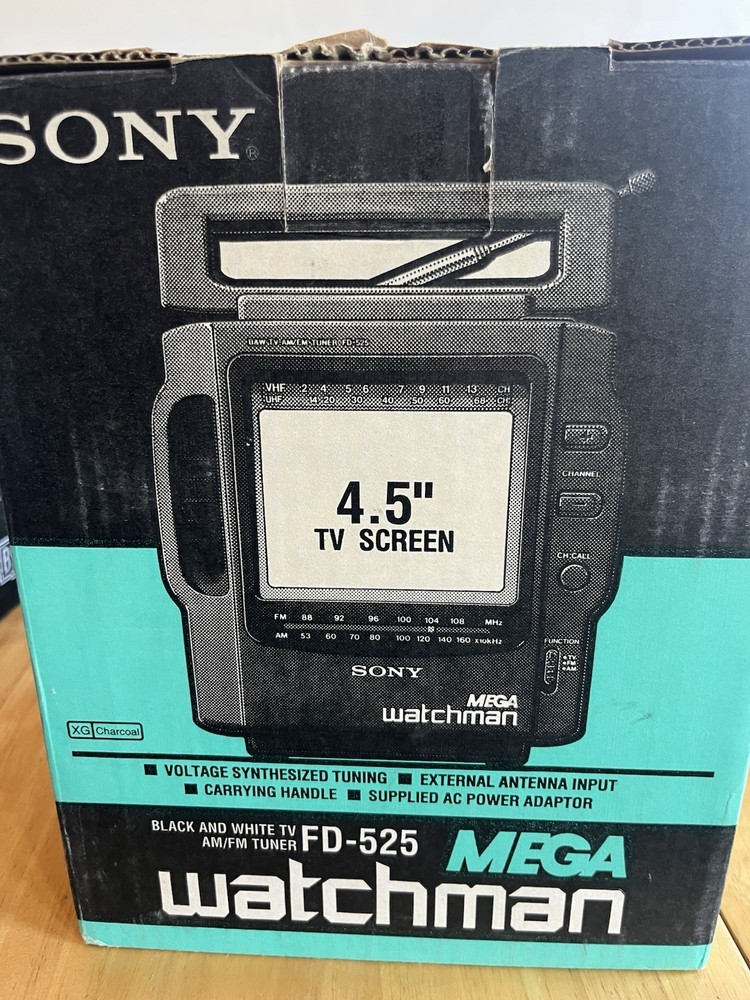Sony Mega Watchman FD-525 Portable 4.5″ Gaming TV AM/FM Radio Complete In OG Box