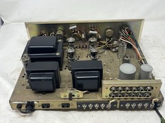 Monarch SA-40A Vintage Tube Stereo Integrated Amplifier Japan Powers On