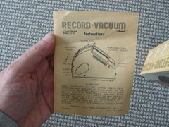 VINTAGE 1976 RONCO RECORD VACUUM CORDLESS ELECTRIC w/ Box non working