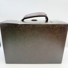 Vintage Brown Faux Leather 8-Track Tape Carrying Case 24 Slot Storage Box Retro