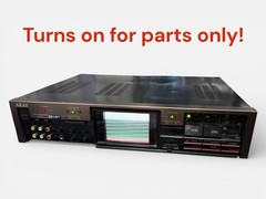 Akai SS-V20 ULTRA RARE Audio Video Selector HiFi 4″ CRT Built in Monitor