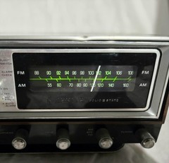 Zenith Model H472W AM/FM Clock Radio Circle of Sound Restored with Green LEDs