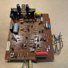Philips Electronic 312 Turntable: Main Control Board with 33/ 45 Speed Controls