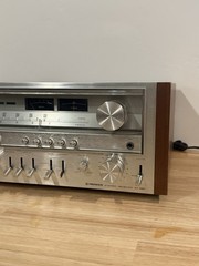 Very Near-Mint Vintage Pioneer SX-980 Stereo Receiver at 80 Watts per Channel