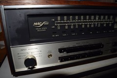McIntosh Mac 1900 Solid State AM/FM Receiver – Clean