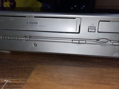 Funai SV2000 WV805 4Head HiFi VCR VHS Recorder DVD Player Combo TESTED – WORKS